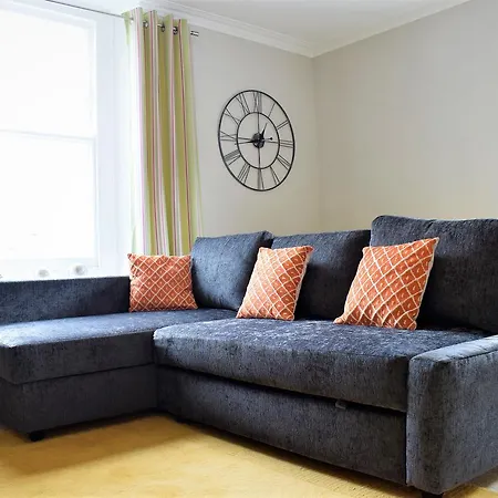 Clifton Avenue - Yourapartment