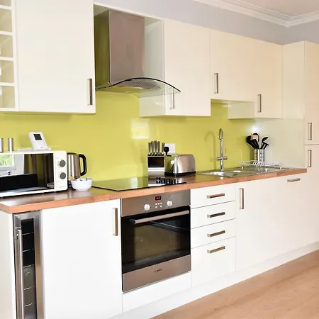 Clifton Avenue - Yourapartment Bristol